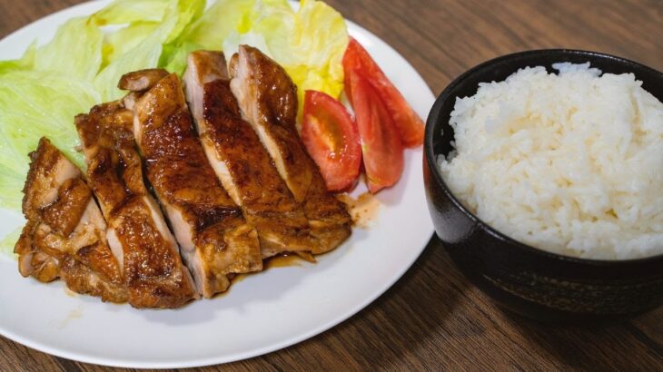 【鶏にんにくしょうゆ煮】フライパン一つで作る夫ごはん。ごはん🍚との相性抜群🐔鶏肉料理