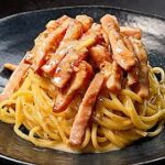 【1番ウマいパスタ】フライパン1つで！カルボナーラを遥かに超えるほど簡単で美味しい『カツオナーラ』の作り方